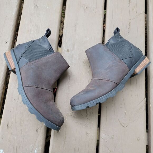 Sorel Emelie Blackened Brown Oiled Leather Waterproof Chelsea Ankle Boots Bootie - Picture 3 of 9